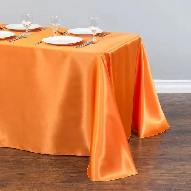 Nappe en Satin Uni - Élégance Intemporelle pour Vos Événements